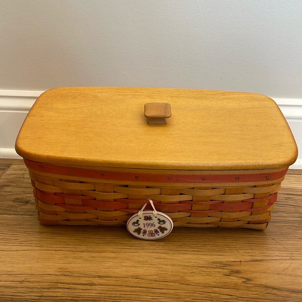 Vintage Longaburger 1996 Basket with insert and lid